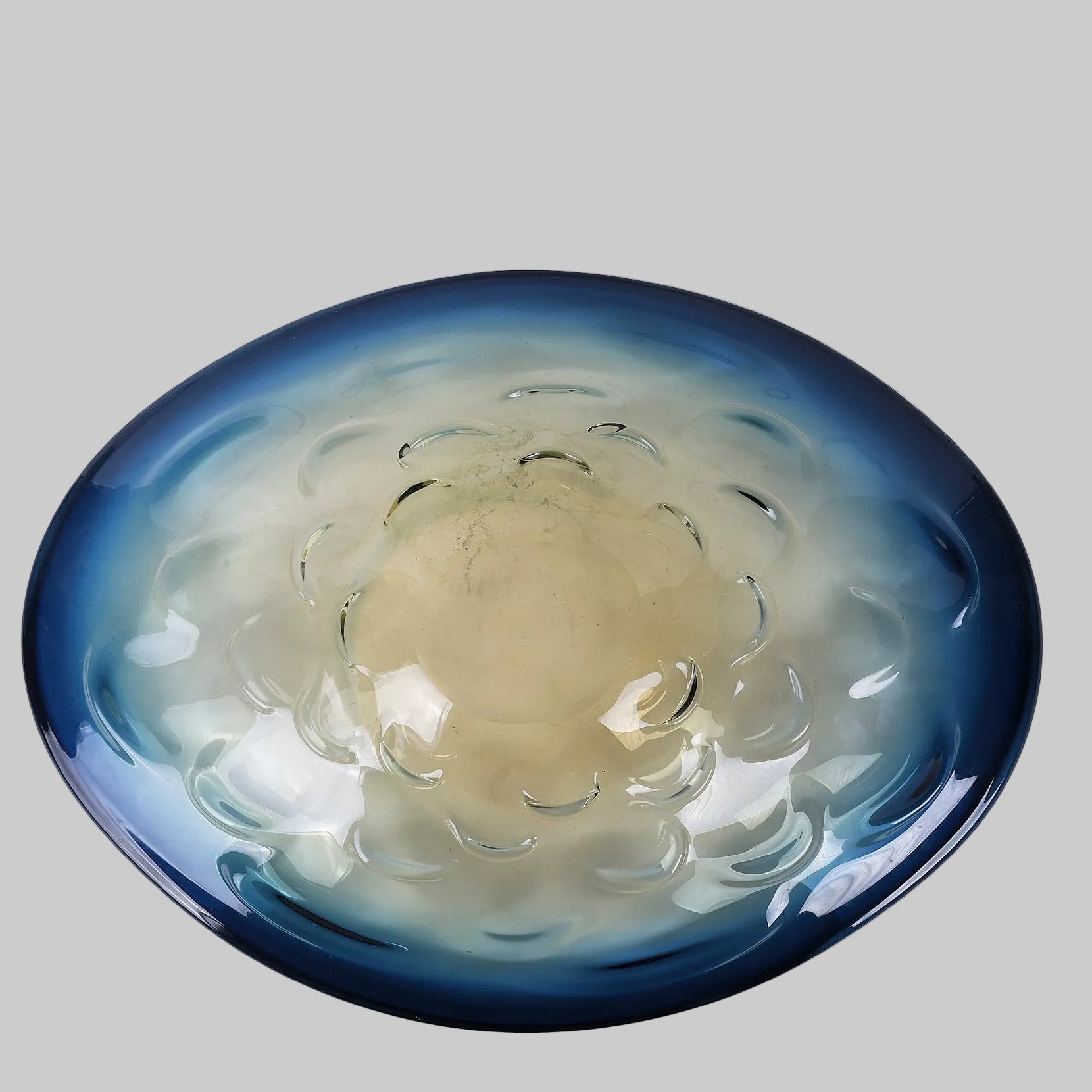 Royal Facet Crystal Centrepiece - Image 2