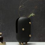 CREATIVE CERAMIC VASE