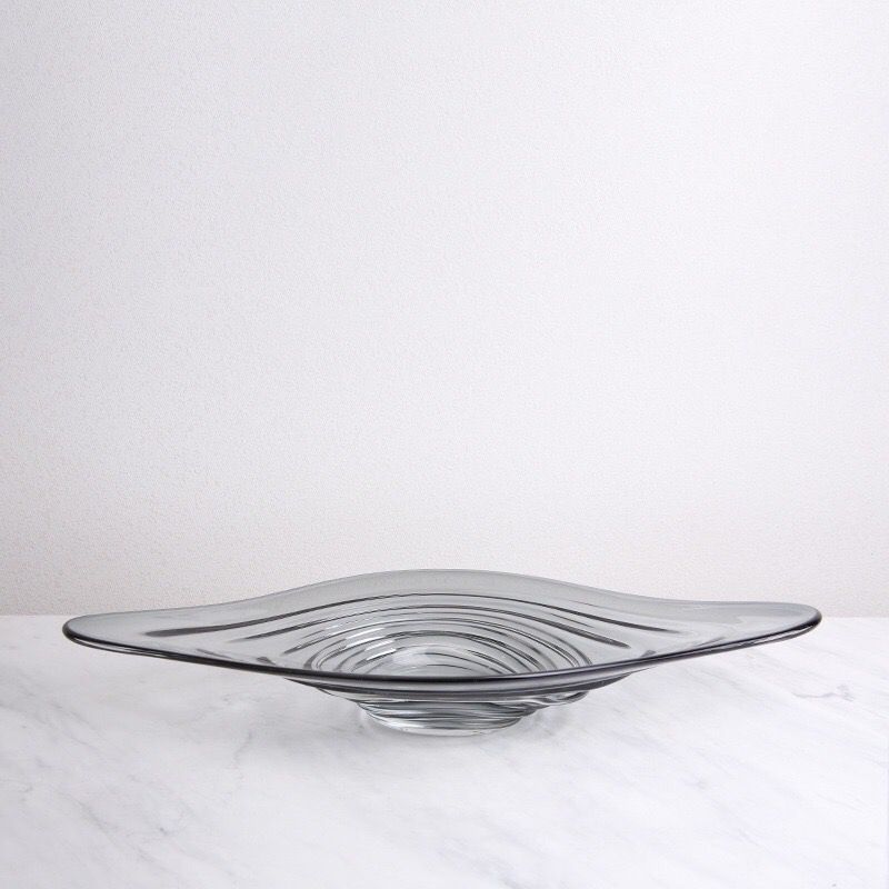 Elegant Crystal Centre Table Decor Piece - Image 7